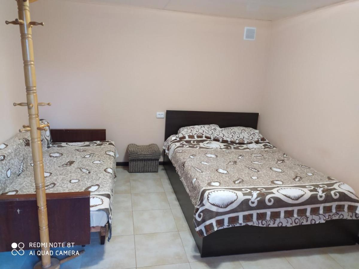 Small Guest House Лазурное Экстерьер фото